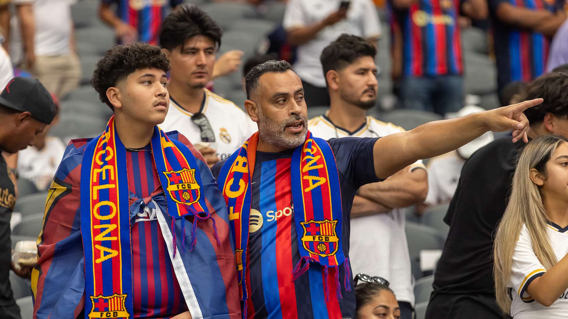 数百次射击 数百次射击